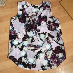 Women’s Banana Republic floral top (M)
